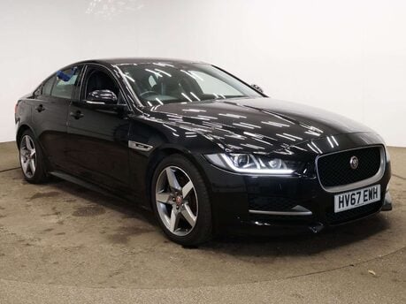 Jaguar XE 2.0 XE R-Sport D 4dr