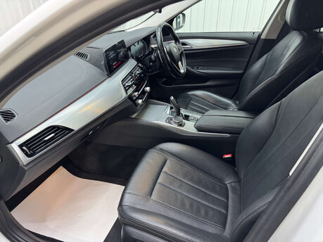 BMW 5 Series 3.0 530D SE Auto 4dr 55