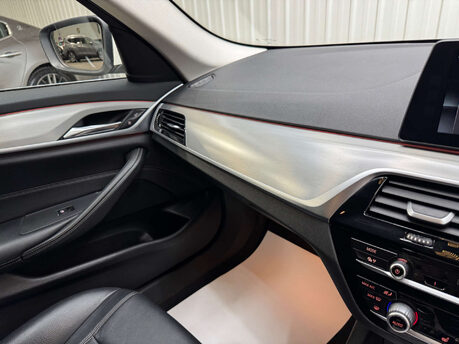 BMW 5 Series 3.0 530D SE Auto 4dr 92