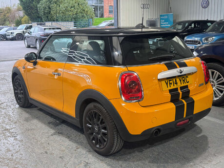 Mini Hatch 1.5 Cooper 3dr 4