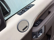 Land Rover Discovery 2.0 Discovery HSE SD4 Auto 4WD 5dr 82