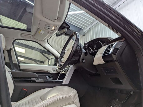 Land Rover Discovery 2.0 Discovery HSE SD4 Auto 4WD 5dr 49