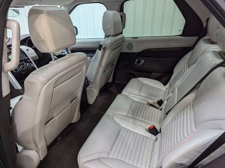 Land Rover Discovery 2.0 Discovery HSE SD4 Auto 4WD 5dr 65