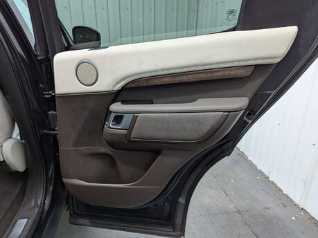 Land Rover Discovery 2.0 Discovery HSE SD4 Auto 4WD 5dr 64