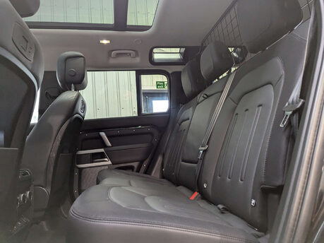 Land Rover Defender 2.0 Defender X-Dynamic HSE PHEV Auto 4WD 5dr 68