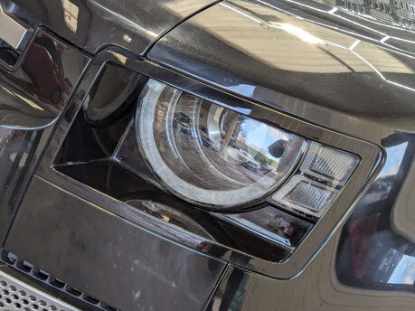 Land Rover Defender 2.0 Defender X-Dynamic HSE PHEV Auto 4WD 5dr 28