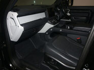 Land Rover Defender 2.0 Defender X-Dynamic HSE PHEV Auto 4WD 5dr 11
