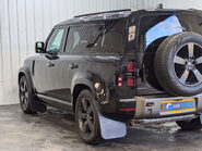 Land Rover Defender 2.0 Defender X-Dynamic HSE PHEV Auto 4WD 5dr 33