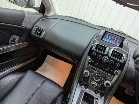 Aston Martin DB9 5.9 DB9 V12 Auto 2dr 45