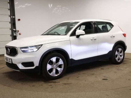 Volvo XC40 2.0 XC40 Momentum D3 5dr 17