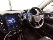Volvo XC40 2.0 XC40 Momentum D3 5dr 3