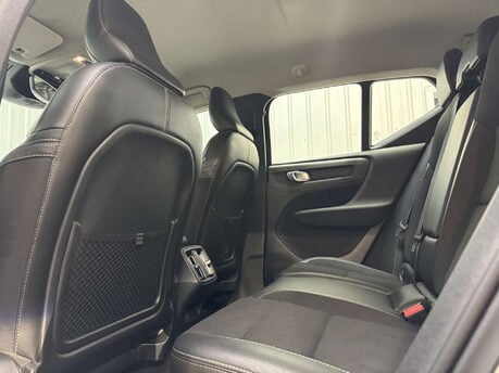 Volvo XC40 2.0 XC40 Momentum D3 5dr 66