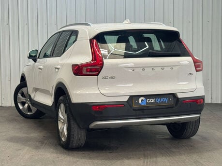 Volvo XC40 2.0 XC40 Momentum D3 5dr