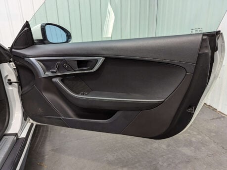 Jaguar F-Type 3.0 F-Type V6 R-Dynamic Auto 3dr 53