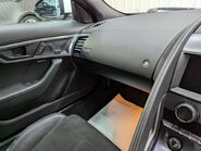 Jaguar F-Type 3.0 F-Type V6 R-Dynamic Auto 3dr 82