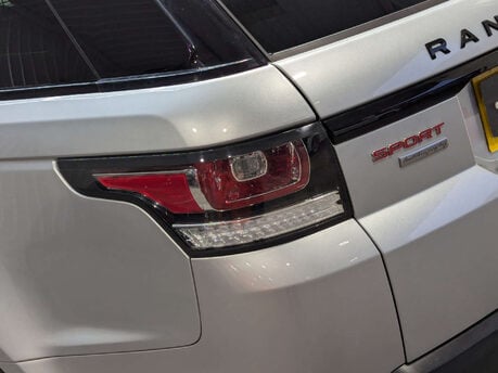 Land Rover Range Rover Sport 4.4 Range Rover Sport Autobiography Dynamic SDV8 Auto 4WD 5dr 42