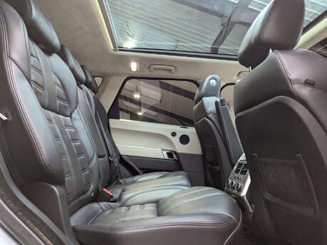 Land Rover Range Rover Sport 4.4 Range Rover Sport Autobiography Dynamic SDV8 Auto 4WD 5dr 65