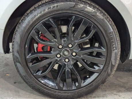 Land Rover Range Rover Sport 4.4 Range Rover Sport Autobiography Dynamic SDV8 Auto 4WD 5dr 30