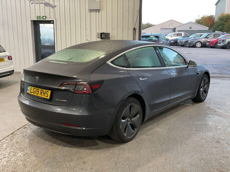 Tesla Model 3 Model 3 Long Range AWD 4WD 4dr 10