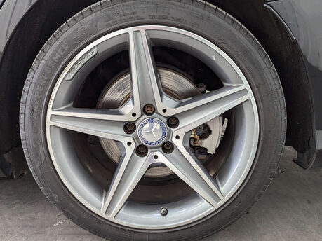 Mercedes-Benz C Class 2.1 C250 AMG Line Bluetec Auto 5dr 30