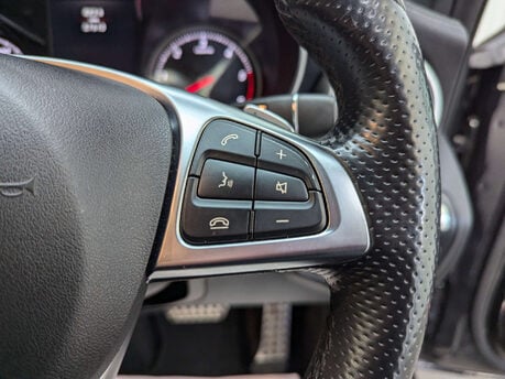 Mercedes-Benz C Class 2.1 C250 AMG Line Bluetec Auto 5dr 76