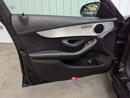 Mercedes-Benz C Class 2.1 C250 AMG Line Bluetec Auto 5dr 59