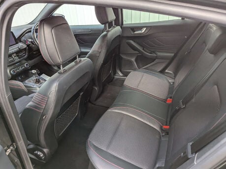 Ford Focus 1.0 Focus ST-Line X 5dr 67