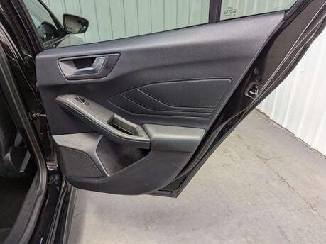 Ford Focus 1.0 Focus ST-Line X 5dr 66