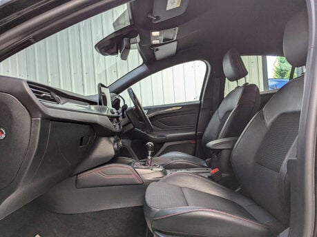 Ford Focus 1.0 Focus ST-Line X 5dr 59