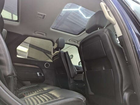 Land Rover Discovery 3.0 Discovery HSE TD6 Auto 4WD 5dr 61