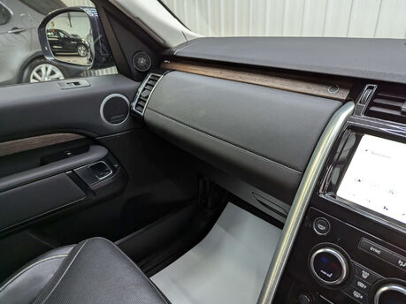 Land Rover Discovery 3.0 Discovery HSE TD6 Auto 4WD 5dr 93