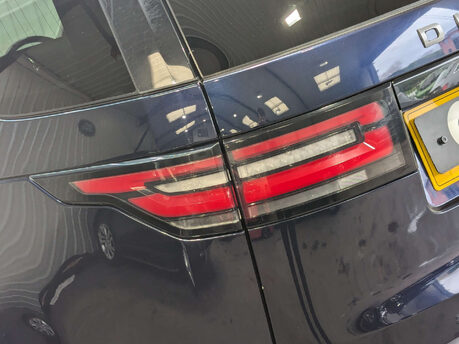 Land Rover Discovery 3.0 Discovery HSE TD6 Auto 4WD 5dr 42