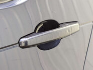 Land Rover Discovery 3.0 Discovery HSE TD6 Auto 4WD 5dr 32