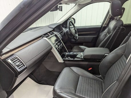 Land Rover Discovery 3.0 Discovery HSE TD6 Auto 4WD 5dr 55