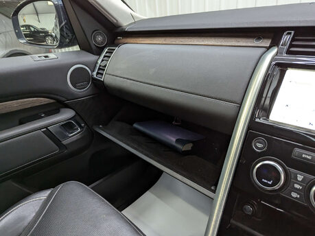 Land Rover Discovery 3.0 Discovery HSE TD6 Auto 4WD 5dr 94