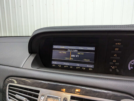 Mercedes-Benz CL 4.7 CL500 BlueEfficiency Auto 2dr 83