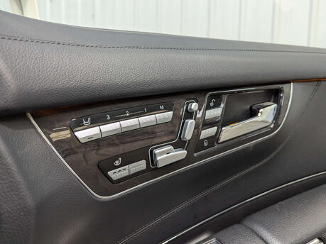 Mercedes-Benz CL 4.7 CL500 BlueEfficiency Auto 2dr 76