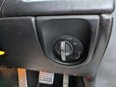 Aston Martin DB9 5.9 DB9 Auto 2dr 66