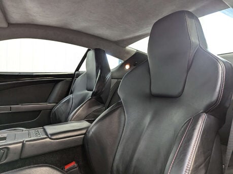 Aston Martin DB9 5.9 DB9 Auto 2dr 57