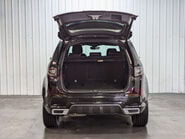 Land Rover Discovery Sport 2.0 Discovery Sport R-Dynamic SE D Auto 4WD 5dr 42