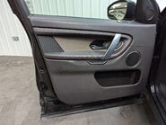 Land Rover Discovery Sport 2.0 Discovery Sport R-Dynamic SE D Auto 4WD 5dr 57