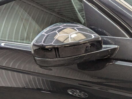 Land Rover Discovery Sport 2.0 Discovery Sport R-Dynamic SE D Auto 4WD 5dr 26