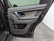 Land Rover Discovery Sport 2.0 Discovery Sport R-Dynamic SE D Auto 4WD 5dr 62