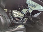 Land Rover Discovery Sport 2.0 Discovery Sport R-Dynamic SE D Auto 4WD 5dr 50