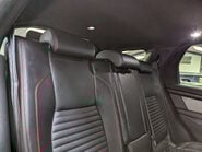 Land Rover Discovery Sport 2.0 Discovery Sport R-Dynamic SE D Auto 4WD 5dr 60