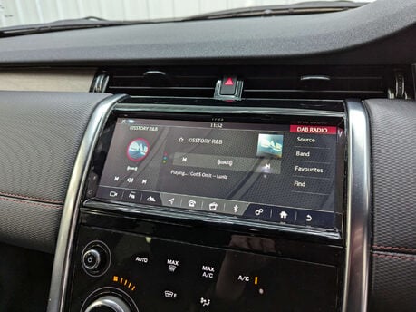 Land Rover Discovery Sport 2.0 Discovery Sport R-Dynamic SE D Auto 4WD 5dr 90