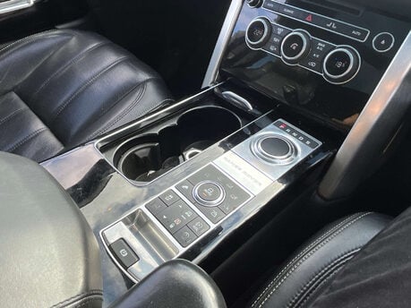Land Rover Range Rover 3.0 Range Rover Autobiography SDV6 HEV Auto 4WD 5dr 32