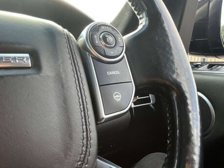 Land Rover Range Rover 3.0 Range Rover Autobiography SDV6 HEV Auto 4WD 5dr 34