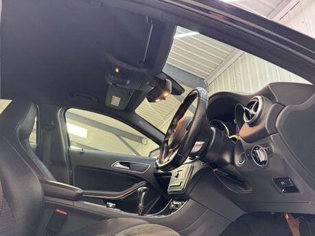 Mercedes-Benz GLA 2.1 GLA 200 D AMG Line 5dr 52