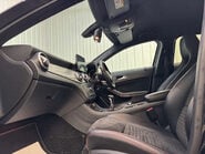Mercedes-Benz GLA 2.1 GLA 200 D AMG Line 5dr 55